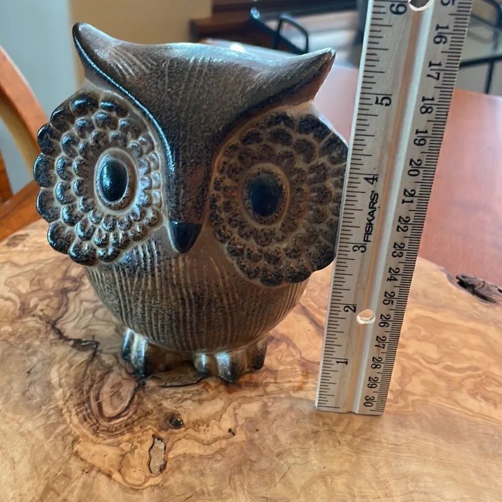 Mid Century OMC Japan Owl Bank - Picture 5 of 5